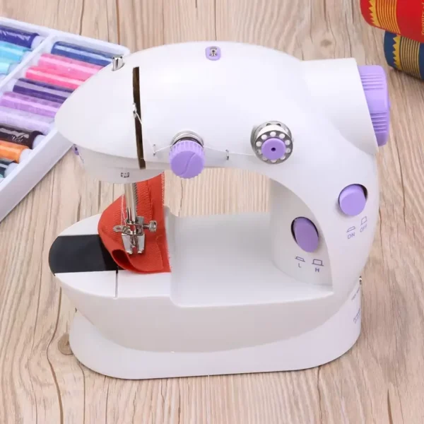 Mini Sewing Machine - Image 4